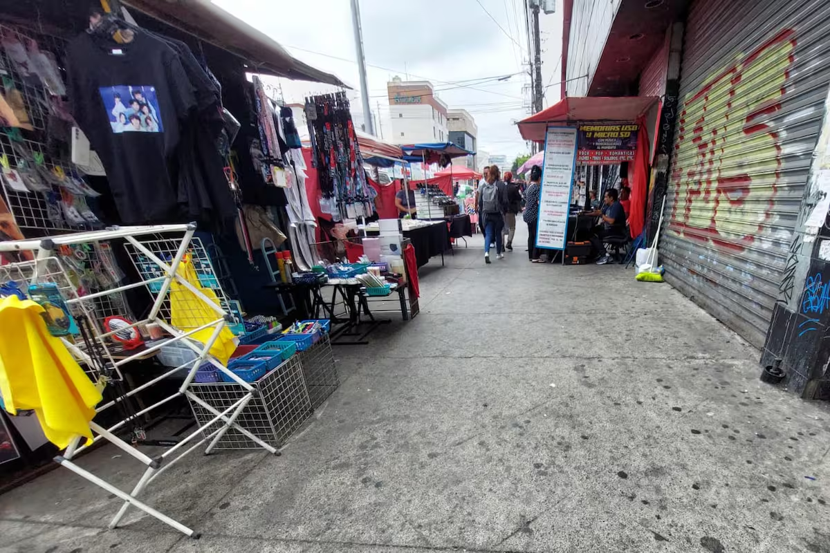 Más de 200 vendedores ambulantes sin permiso fueron retirados del Centro de Tijuana