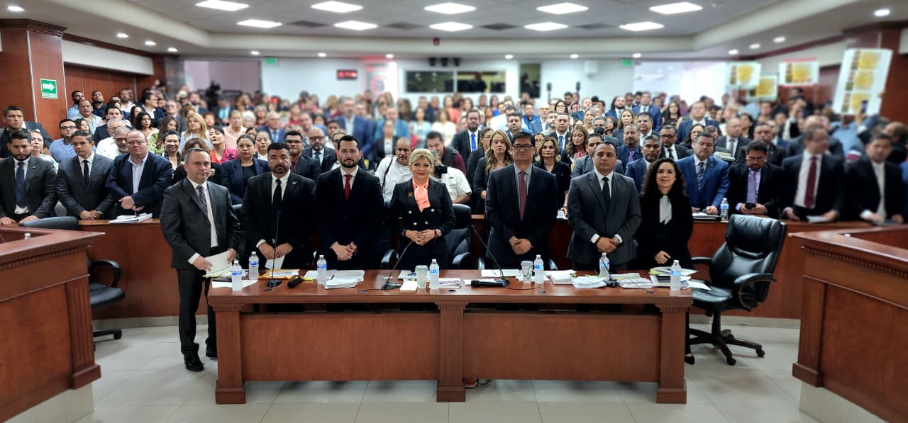 Comparece fiscal general del estado ante el congreso de Baja California