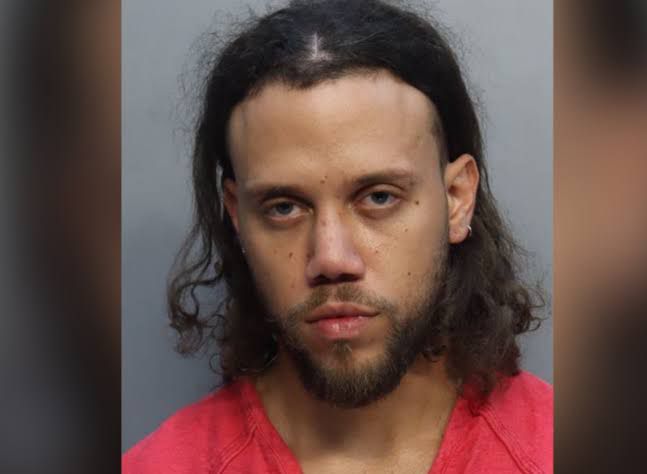 Jhayco arrestado en miami por posesión de drogas