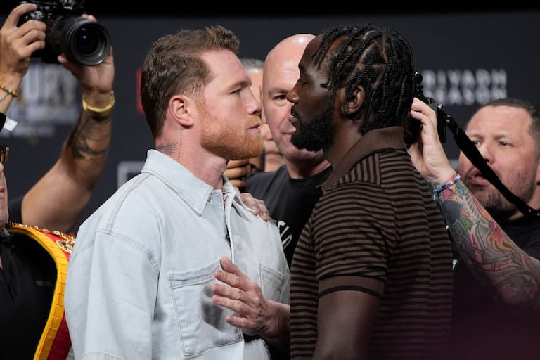 Canelo Álvarez vs Terence Crawford: la pelea del año