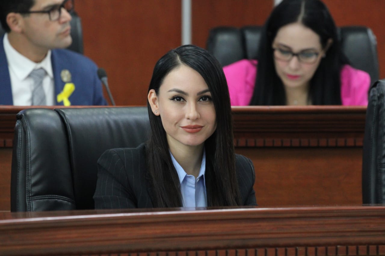 DIPUTADA YOHANA GILVAJA INSTA A REVISAR TARIFAS DE AGUA PARA EMPRENDEDORES CON CONSUMO DOMÉSTICO