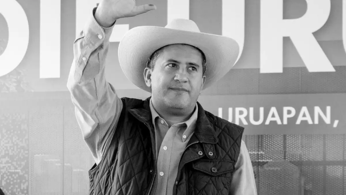 Carlos Manzo, alcalde de Uruapan, es asesinado durante el Festival de Velas