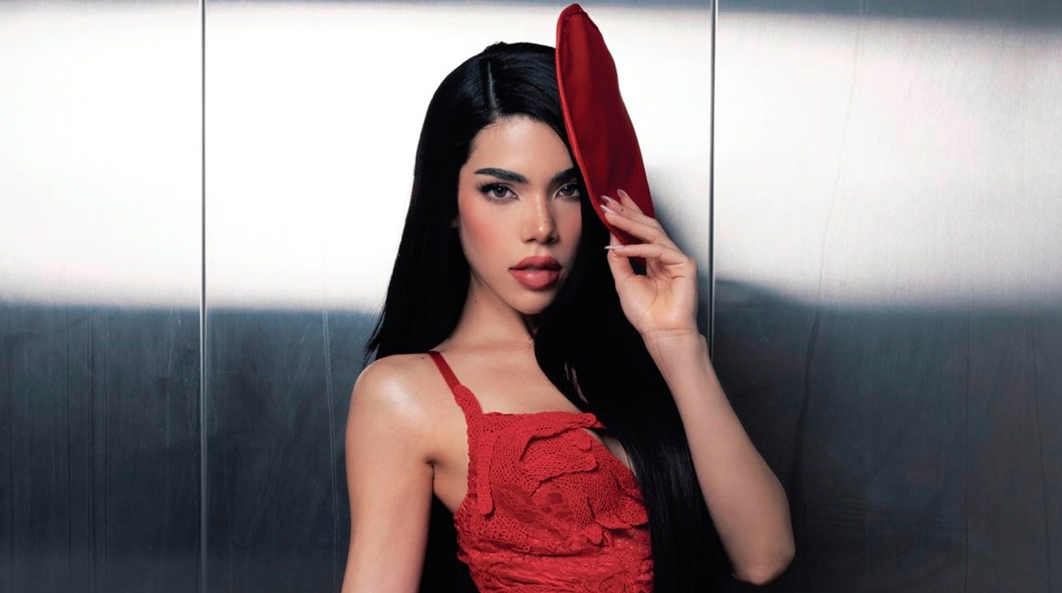 Kenia Os anuncia su álbum K de Karma con 15 canciones y estrena “Belladona”