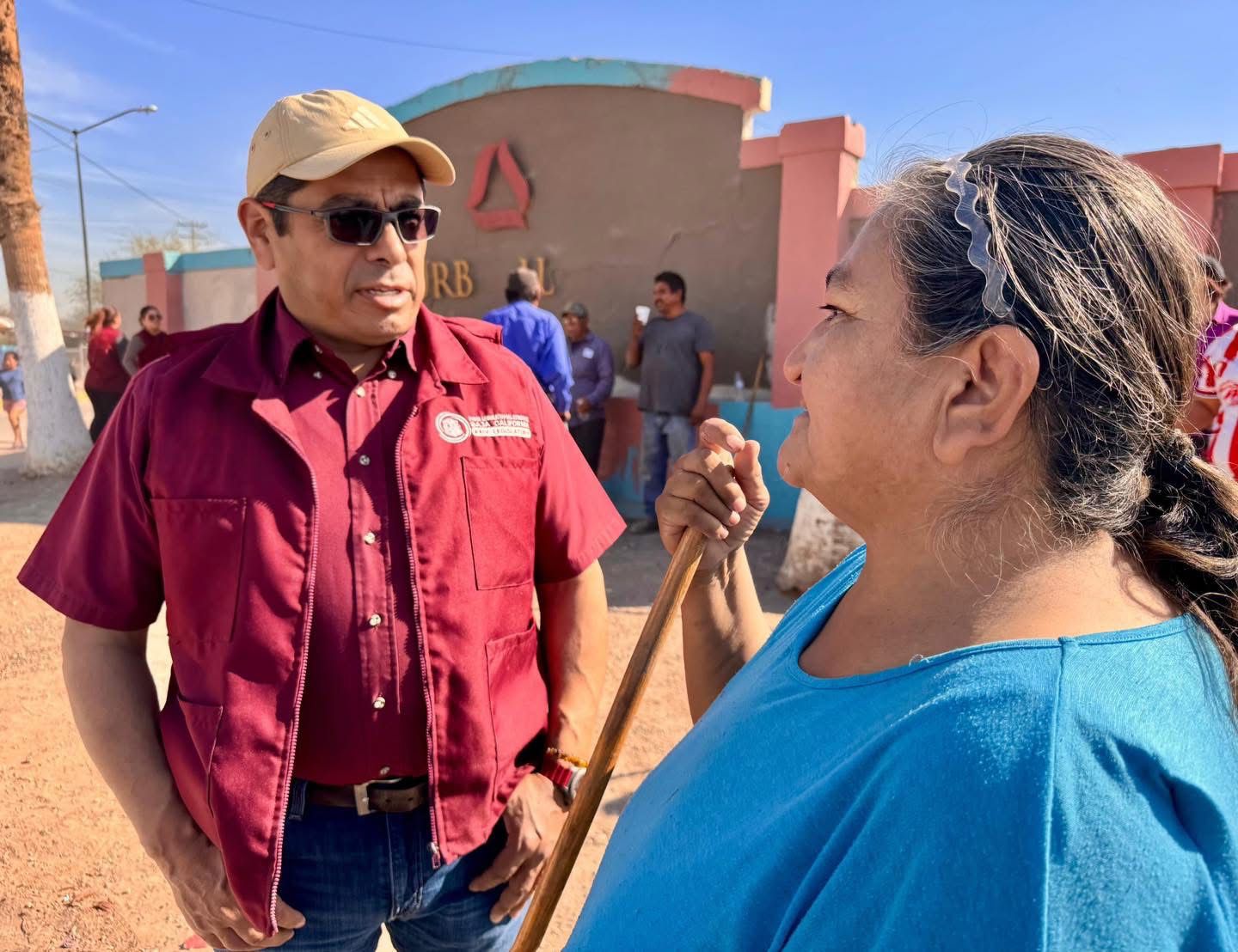 Realiza Diputado Molina jornada de limpieza con residentes de Villas de Alarcón 2