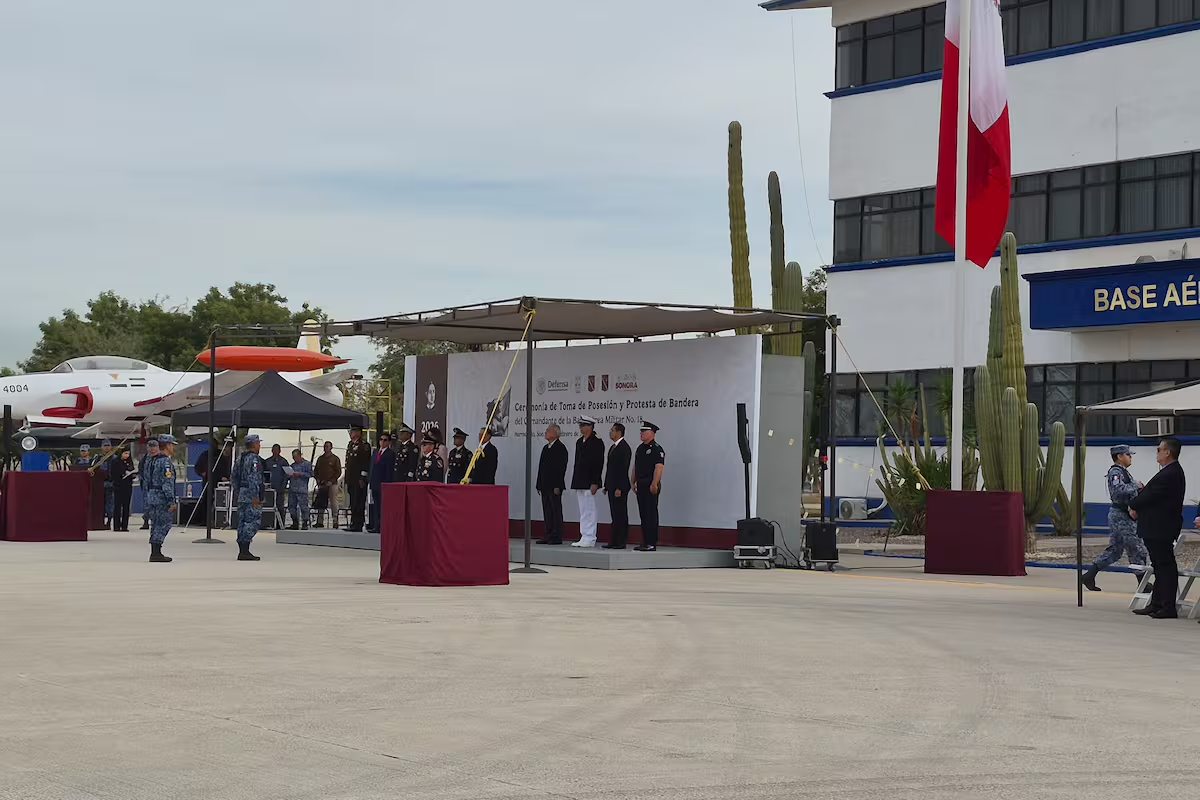 César Tapia Jiménez asume mando de Base Aérea 18 en Hermosillo