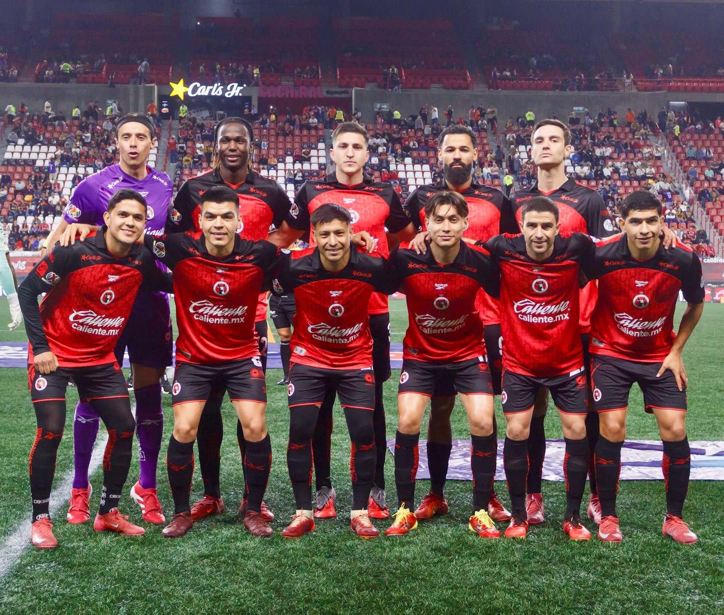 Xolos y Pumas empatan en el Caliente