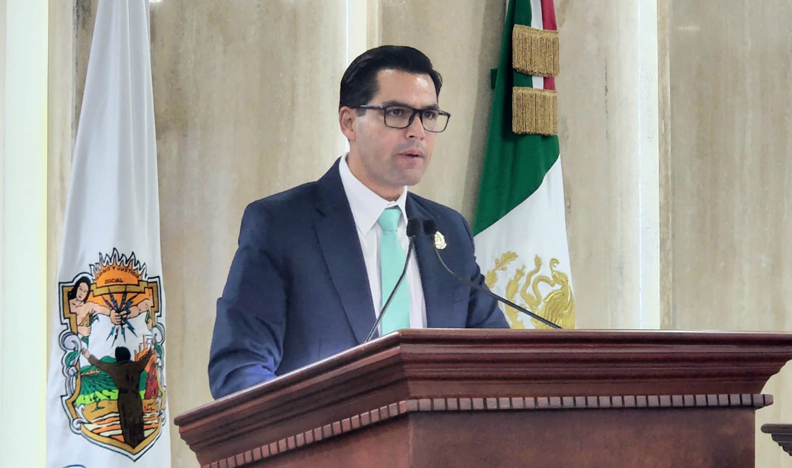 Humberto Valle propone reformar la Ley del Servicio de Agua Potable
