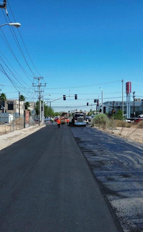 BYD repara calle que abrió en Mexicali tras presión ciudadana