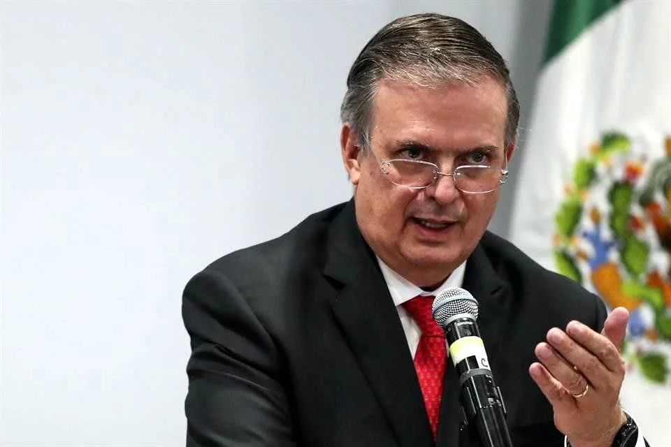 México conserva ventajas comerciales pese a nuevos aranceles de Estados Unidos, asegura Economía